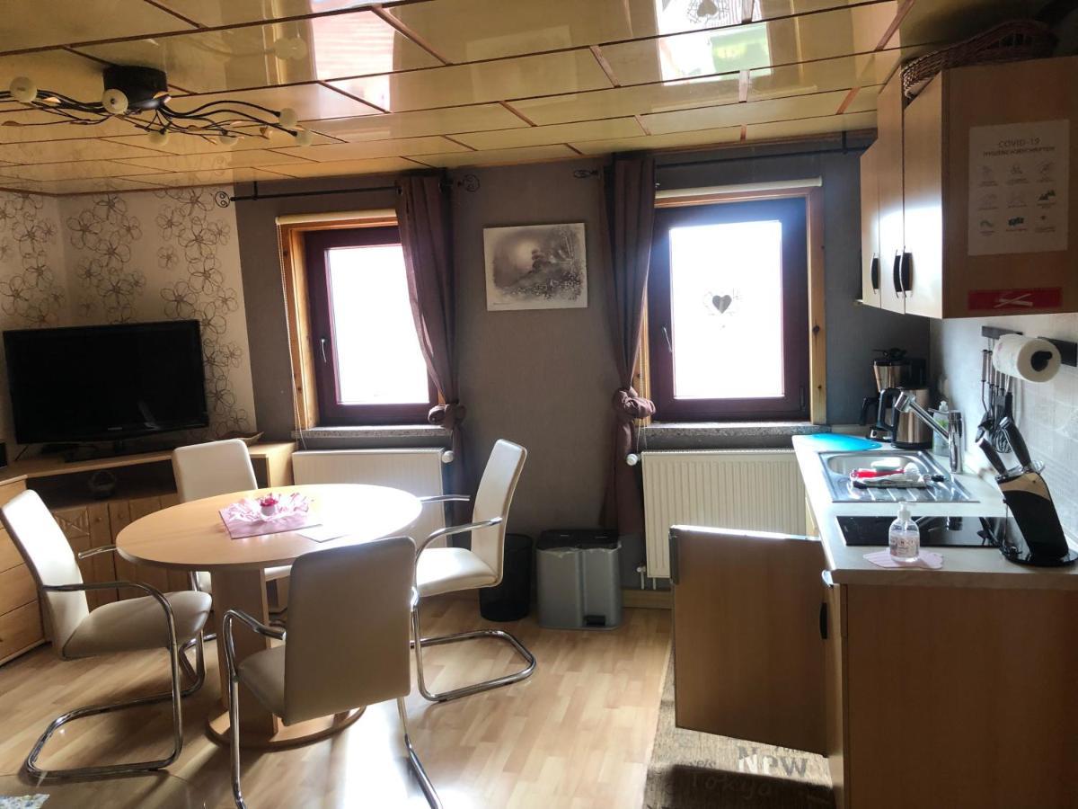 Ferienwohnung Dietlinde Bad Blankenburg Ngoại thất bức ảnh