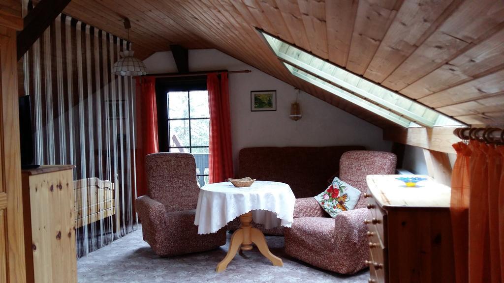 Ferienwohnung Dietlinde Bad Blankenburg Ngoại thất bức ảnh